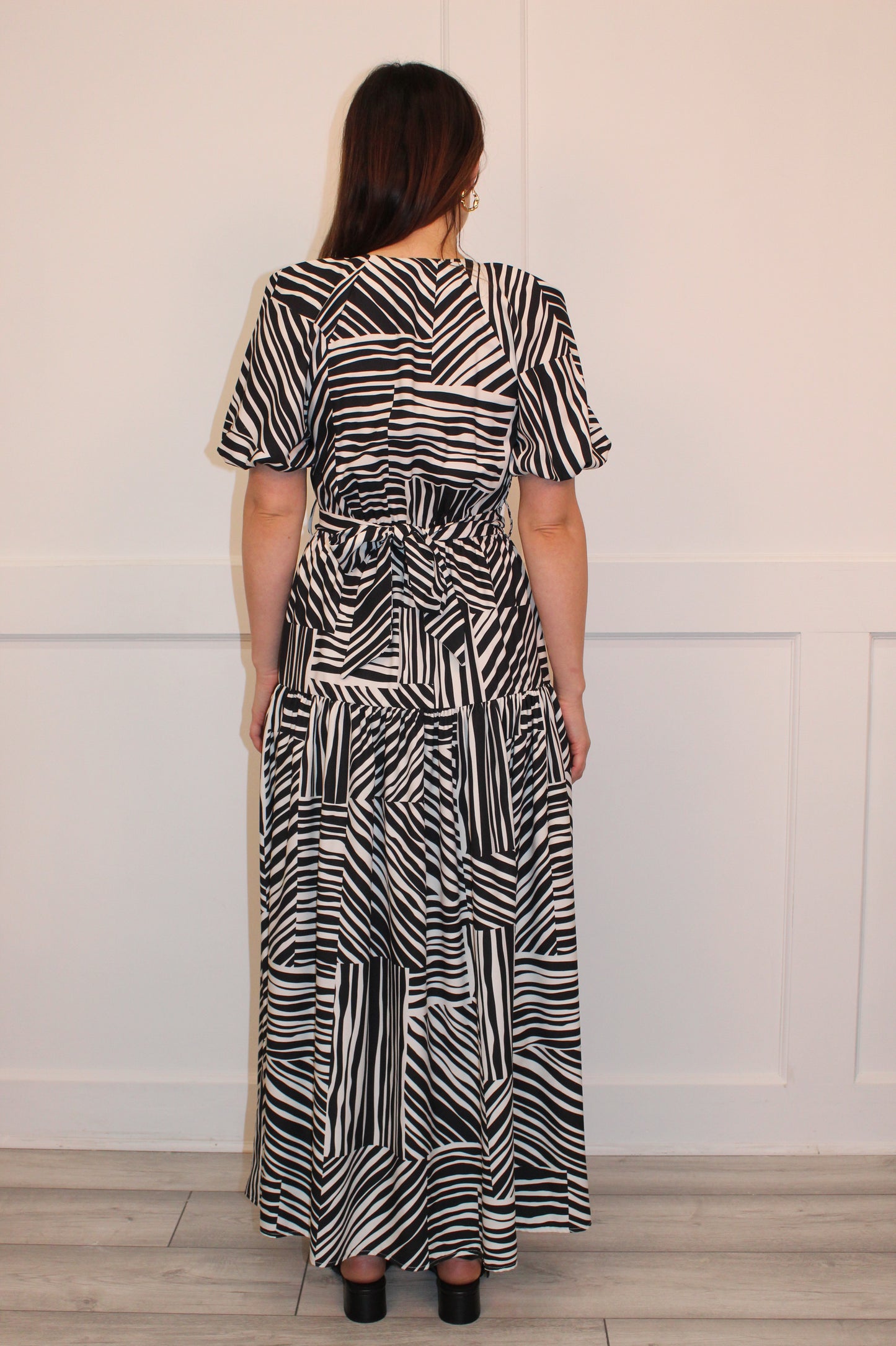 Black and white crepe printed maxi dress