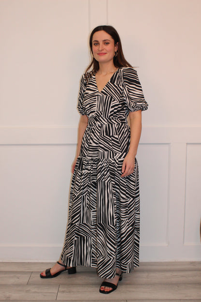 Black and white crepe printed maxi dress